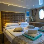 Amb cabin main deck