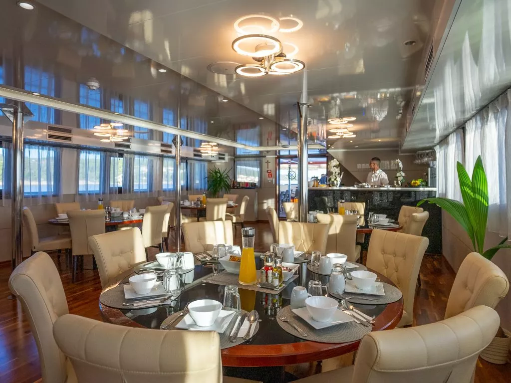 Amb restaurant