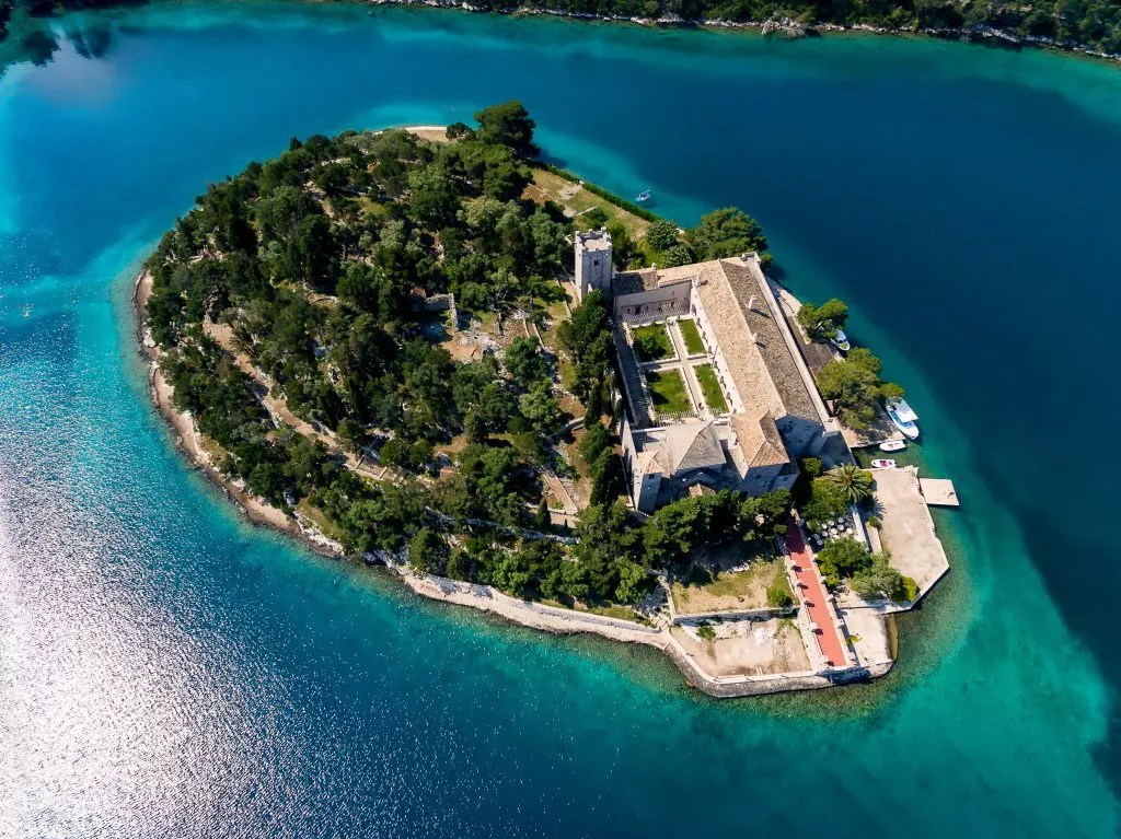 Île de Mljet église Sainte-Marie